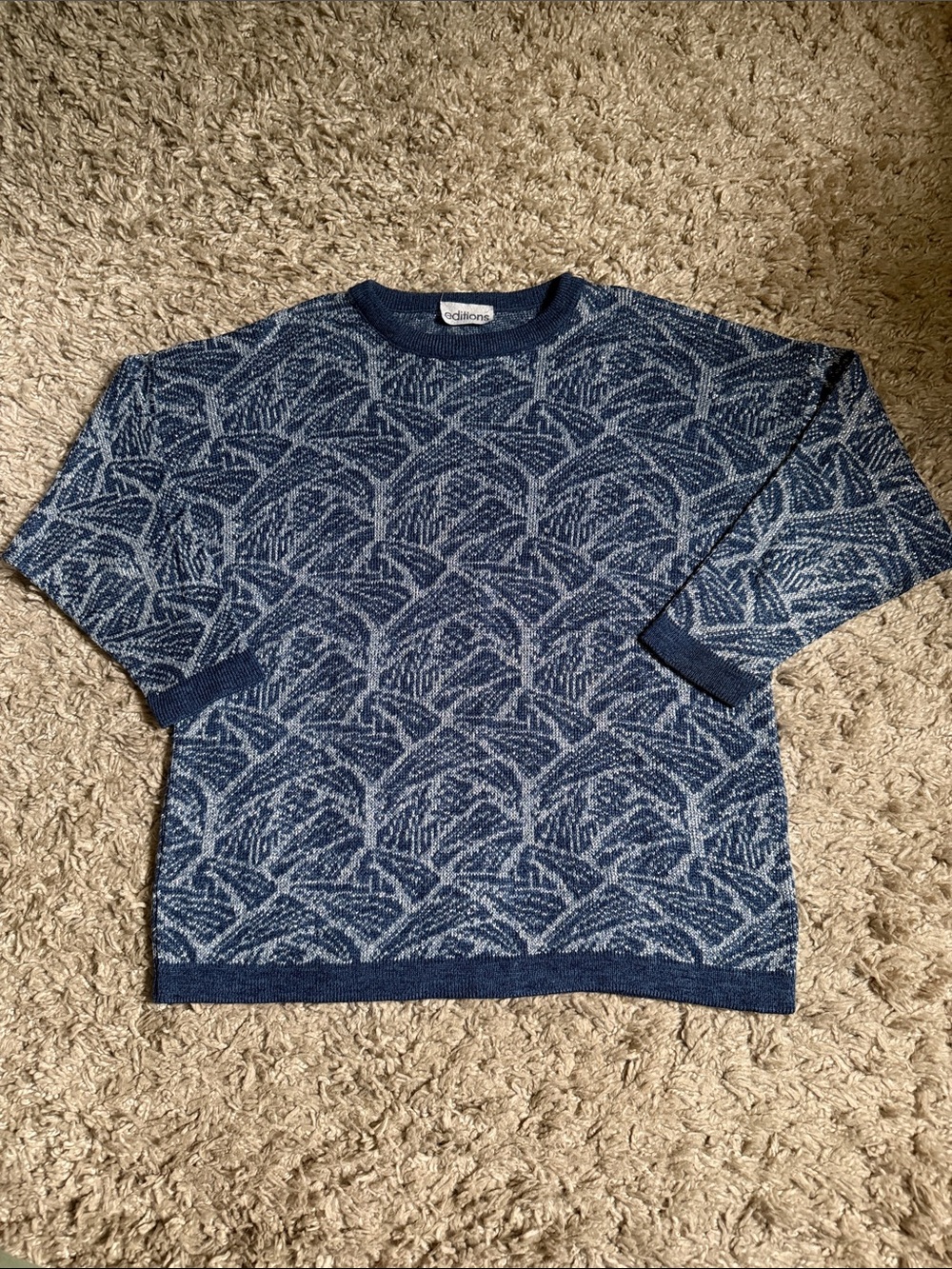 Vintage Classic Editions Navy & Silver Patterned Knit Sweater